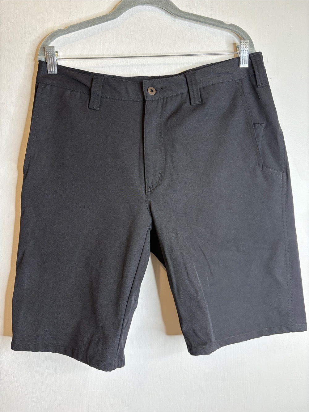 1620 Black Stretch Performance Shorts